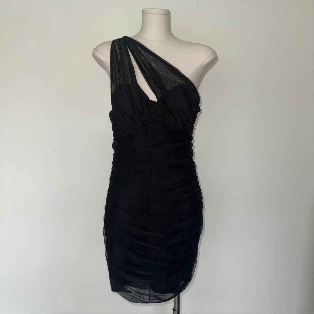 REVOLVE x Lelis~ Black One-Shoulder Mini Dress (M)